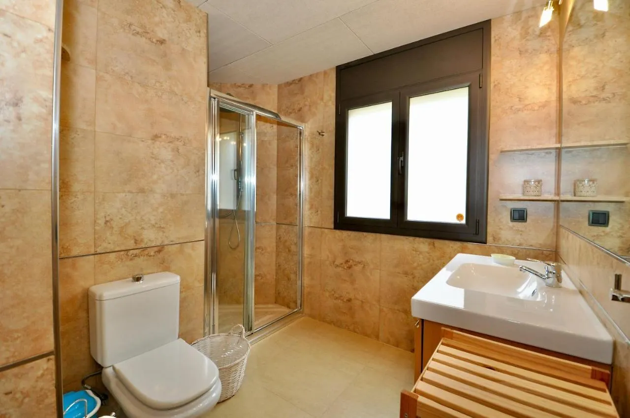 Villa Adam يوريت دي مار إسبانيا